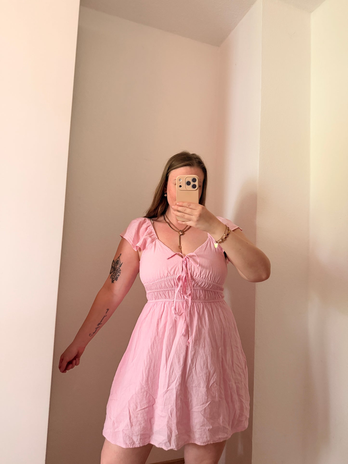 City chic dress