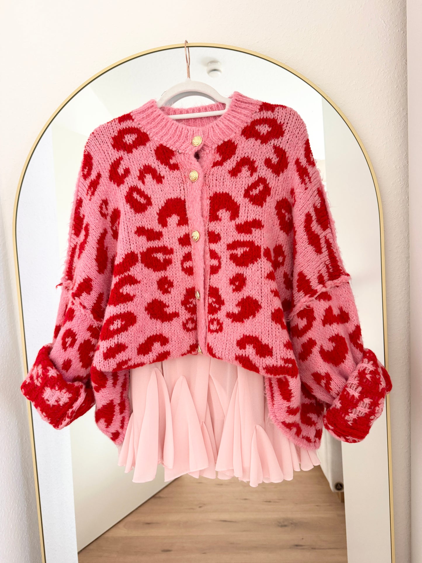 Leo Cardigan – One Size (bis Gr. 44