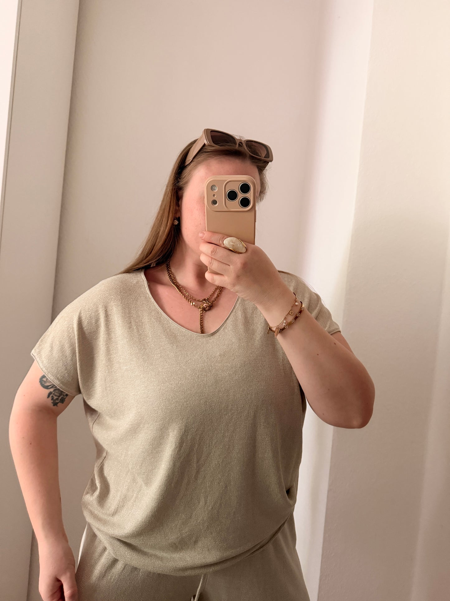 Coconut glow T-Shirt