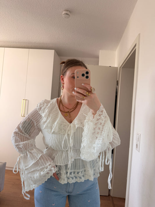 Bluse Daisy mit Rüschen