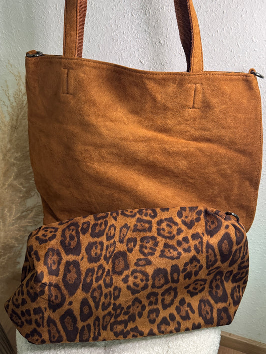 Wildleder Shopper mit Leo-Detail – geräumig, modern & edel