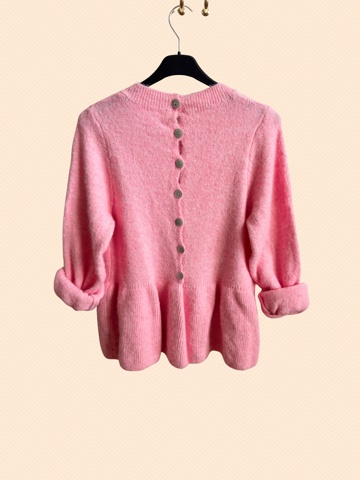 Pullover mit Knopf Details