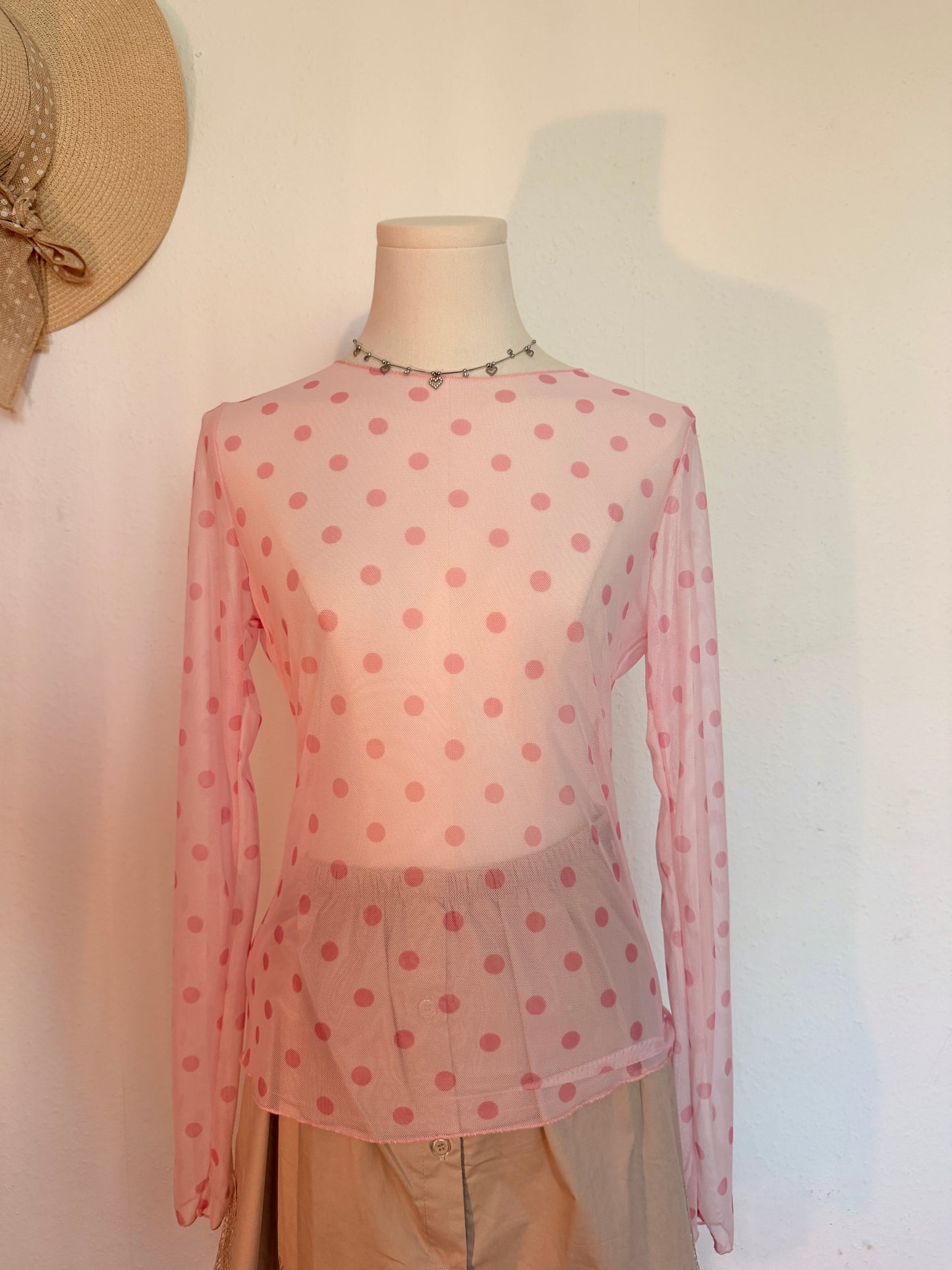Transparentes Long sleeve mit punkten Dora