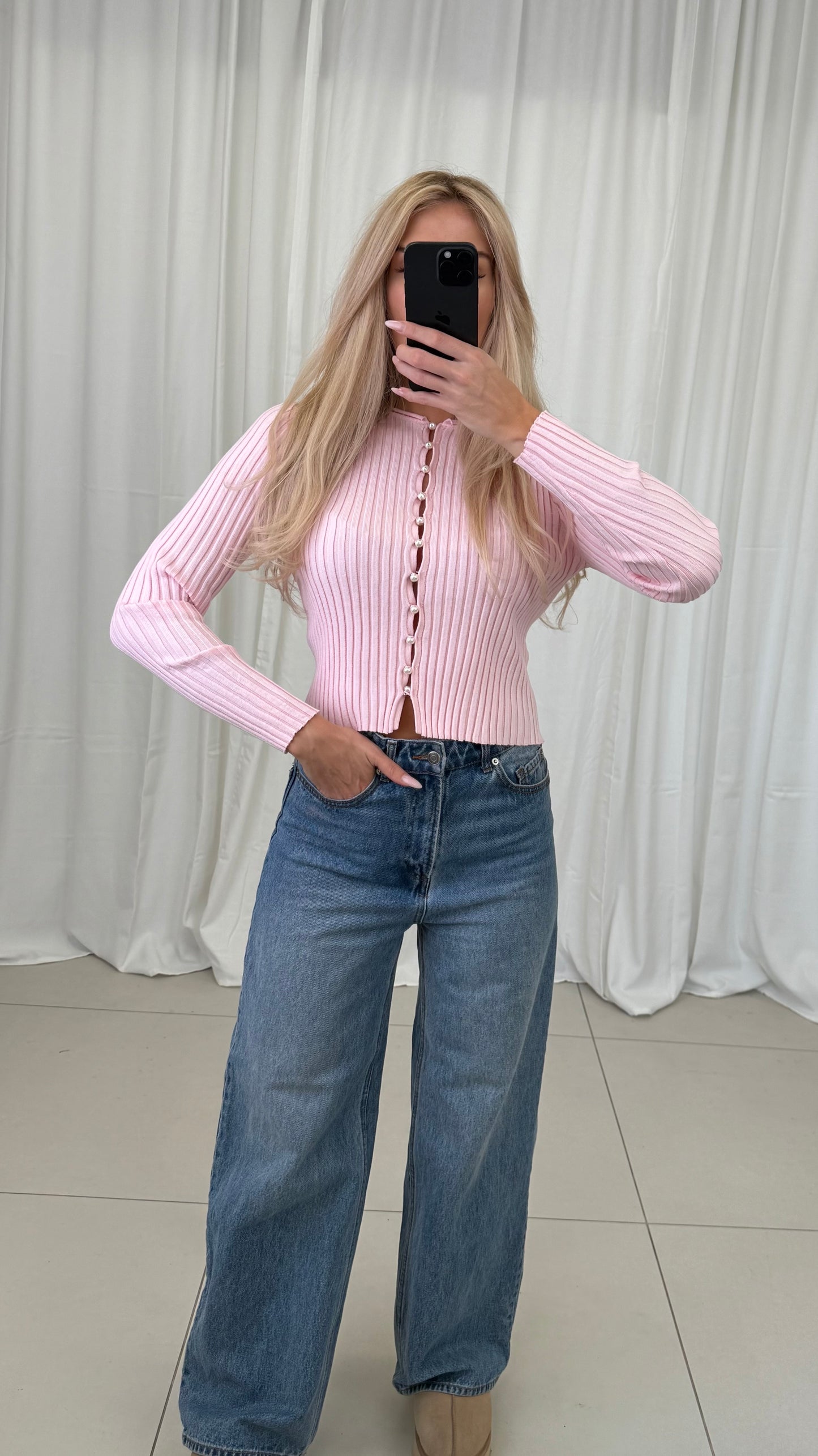 Cardigan mini mit Perlen Knöpfen