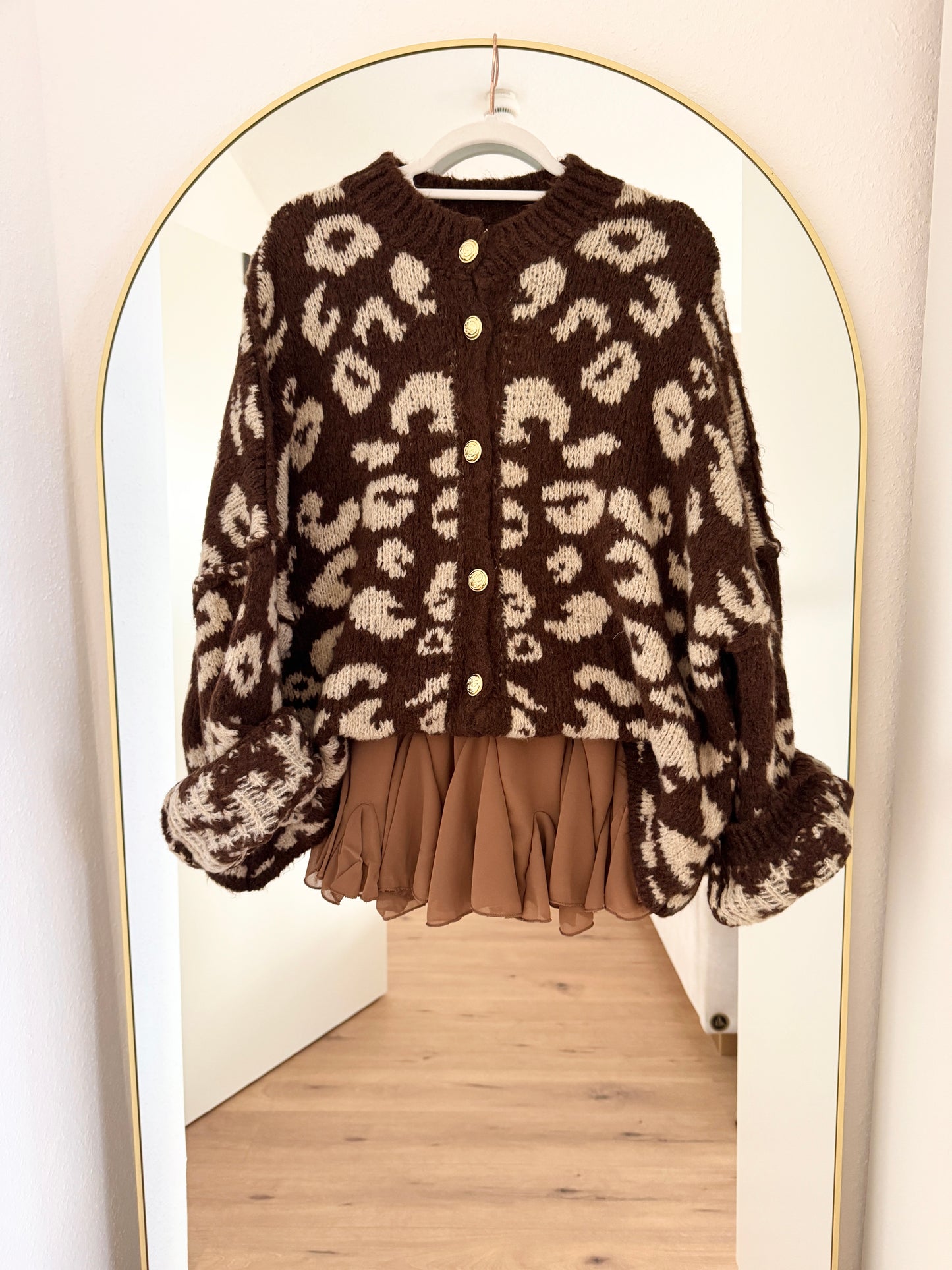 Leo Cardigan – One Size (bis Gr. 44