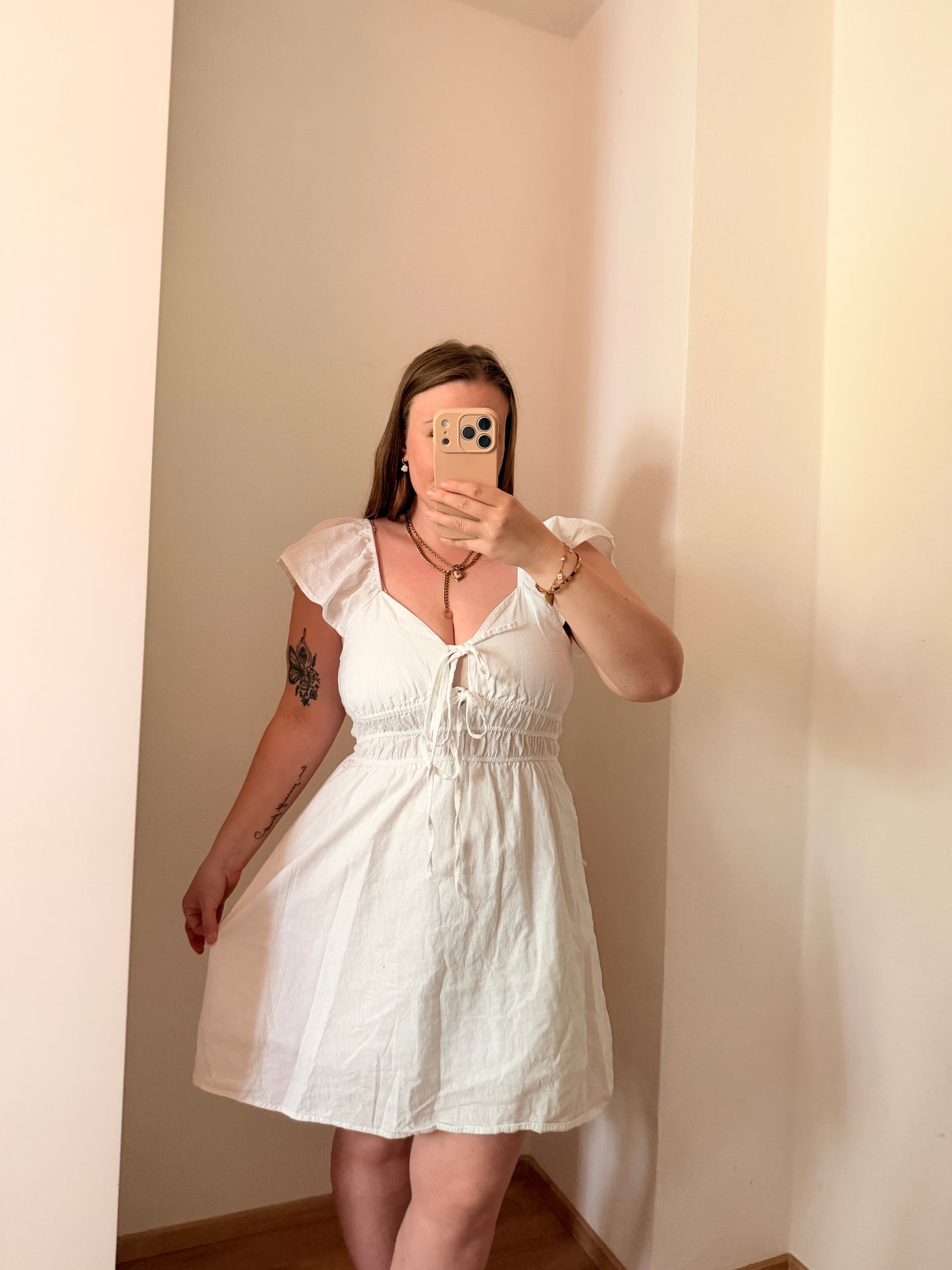 City chic dress