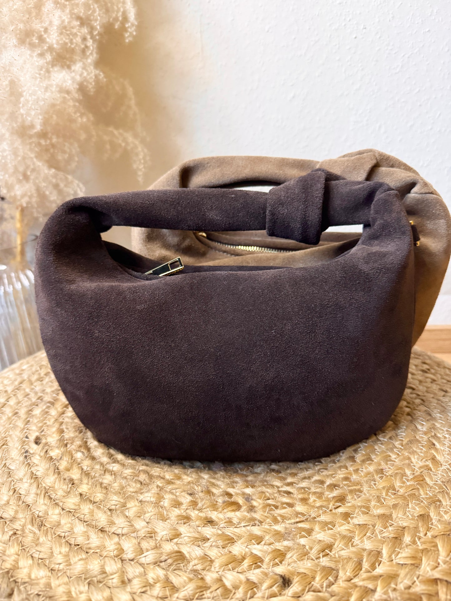 Elegant Touch Leather Bag