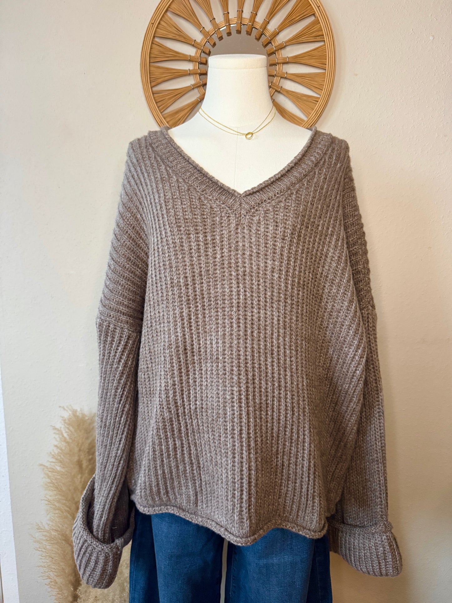 Pullover Kleo – Weite Ärmel & moderner Oversize-Look, tragbar bis 42/44