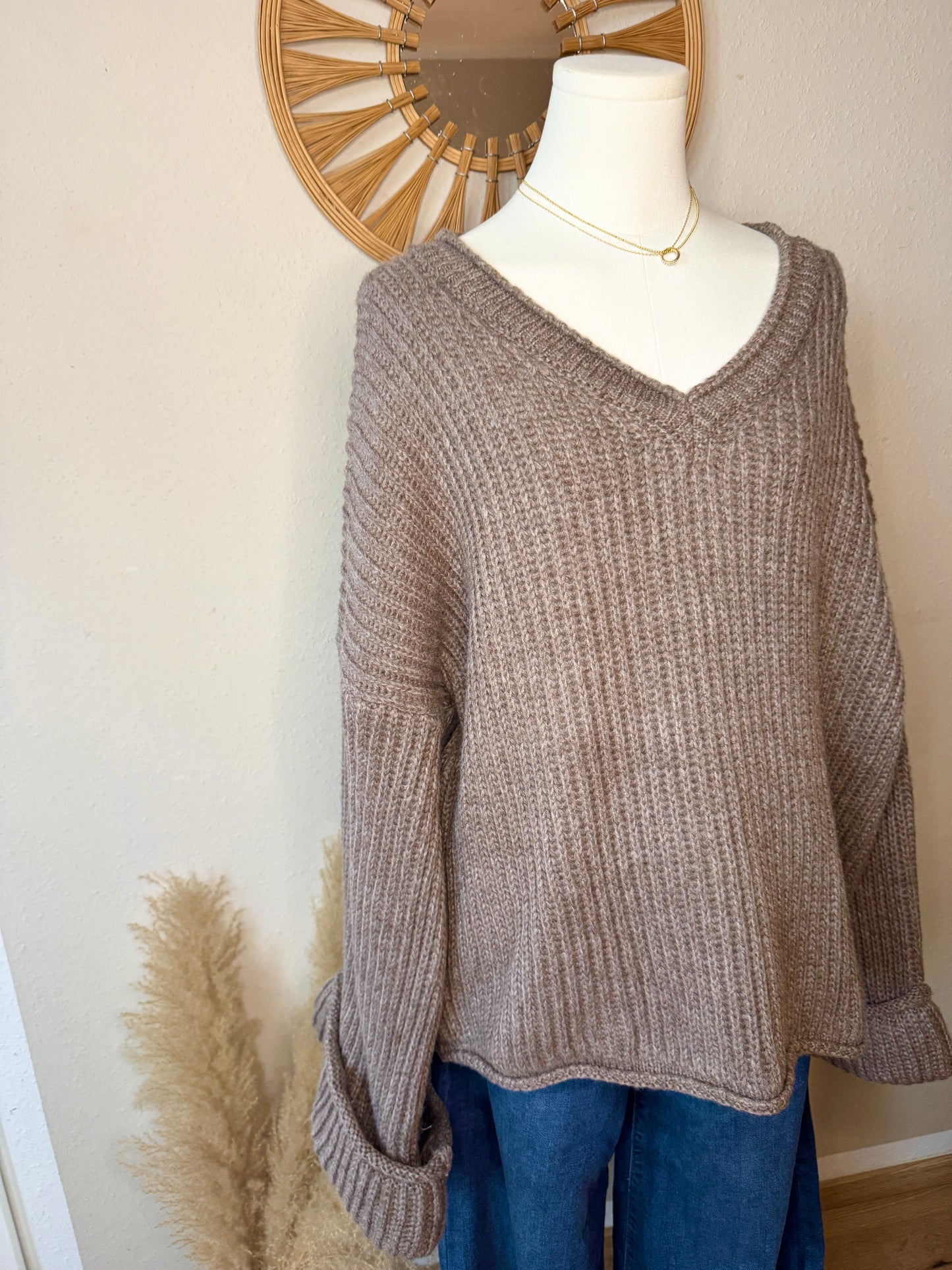 Pullover Kleo – Weite Ärmel & moderner Oversize-Look, tragbar bis 42/44