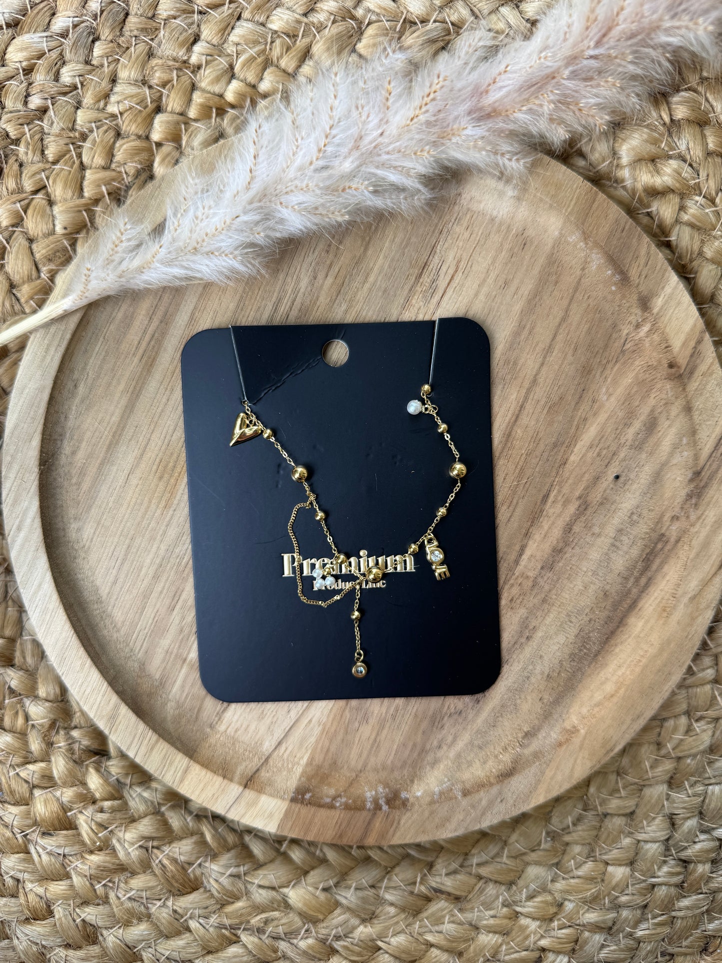 Elegante Kette mit echten Perlen und Herz-Anhänger – zeitloser Schmuck für jeden Anlass