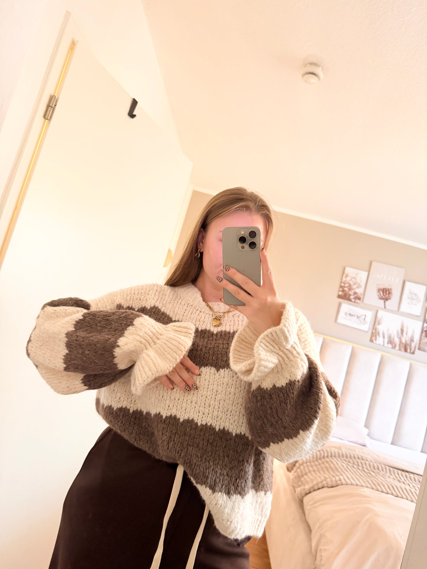 Gestreifter Strickpullover mit Rüschenärmeln – One Size (bis Gr. 44)